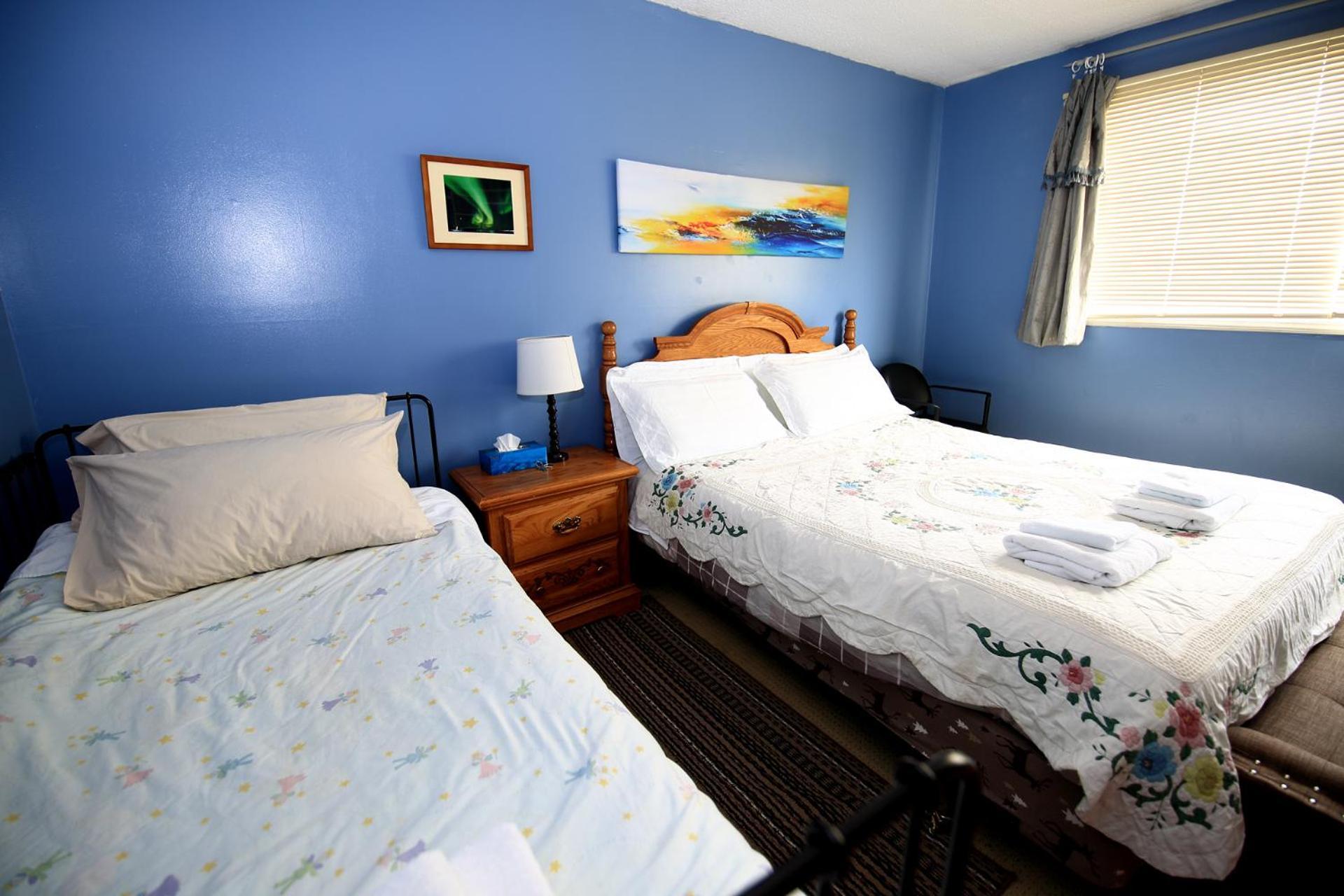 Jenny Guest House Yellowknife Exterior foto